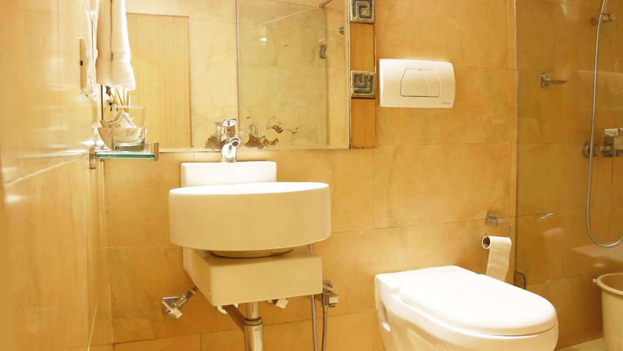 Classic Luxury Service Apartments Visákhapatnam Kültér fotó